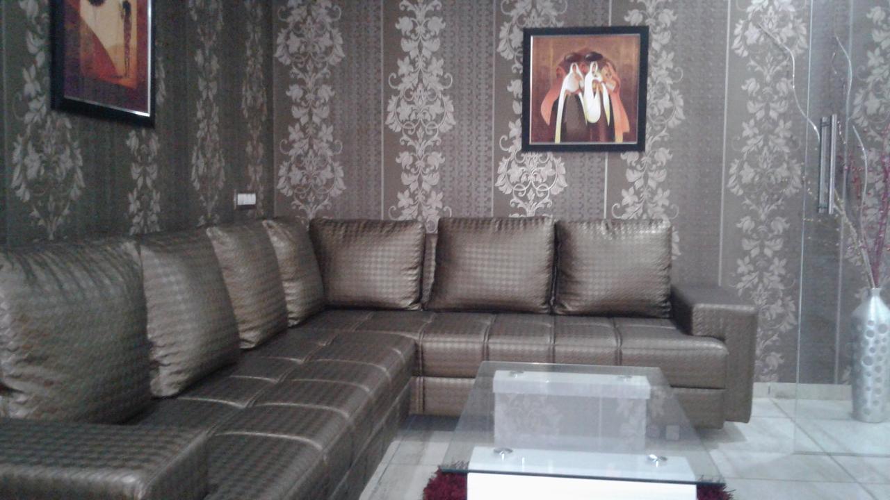 Hotel The Grand Parshwanath Sankeshvar Εξωτερικό φωτογραφία