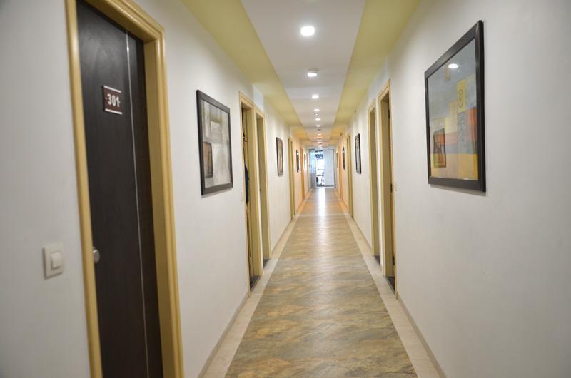 Hotel The Grand Parshwanath Sankeshvar Εξωτερικό φωτογραφία